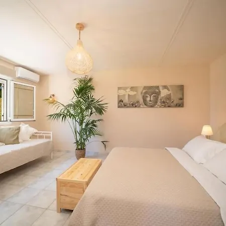 펜션 Gaia Residences 아르고스톨리온