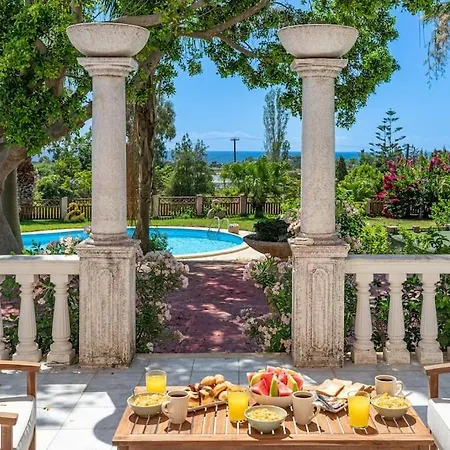 Gaia Residences With Lush Garden And Pool Σπίτι διακοπών *