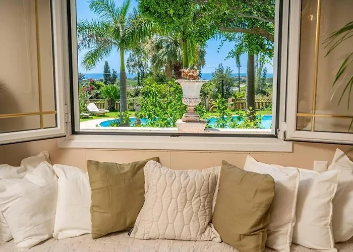 Gaia Residences Holiday home